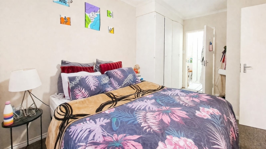 2 Bedroom Property for Sale in Safari Gardens North West